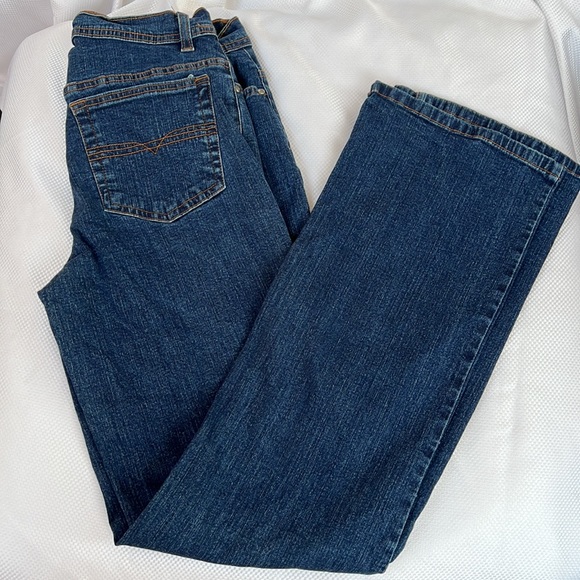 Denim & Co Jeans size 6 EUC Never worn Dark Blue Wash / Bundle & Save 30 % NWOT - Picture 3 of 9